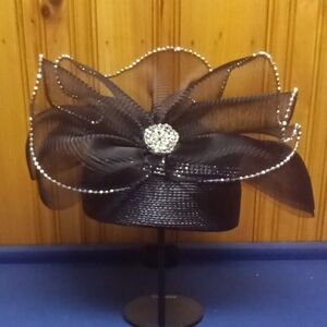 Chic Black Women's Hat with Rhinestone Detail